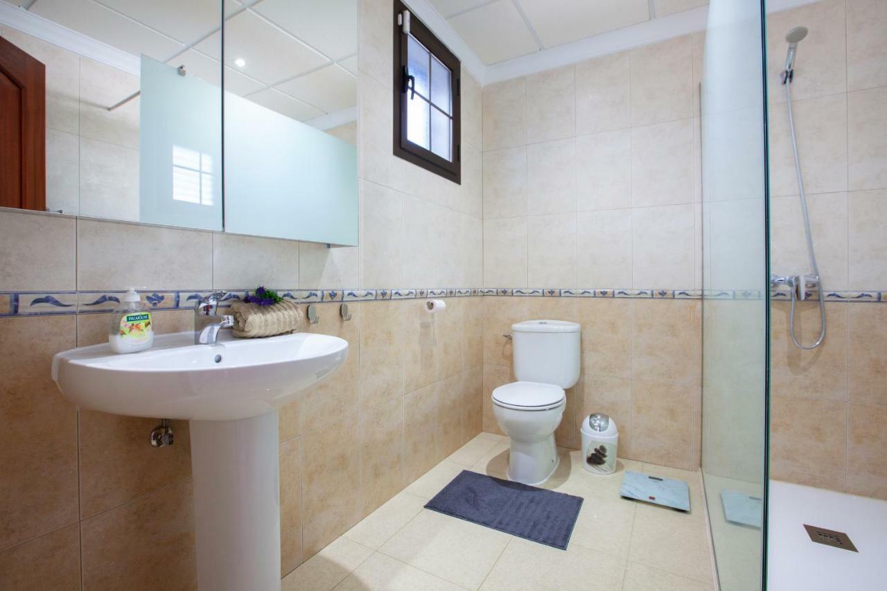 Villa Honey Rose, Güime Exterior foto